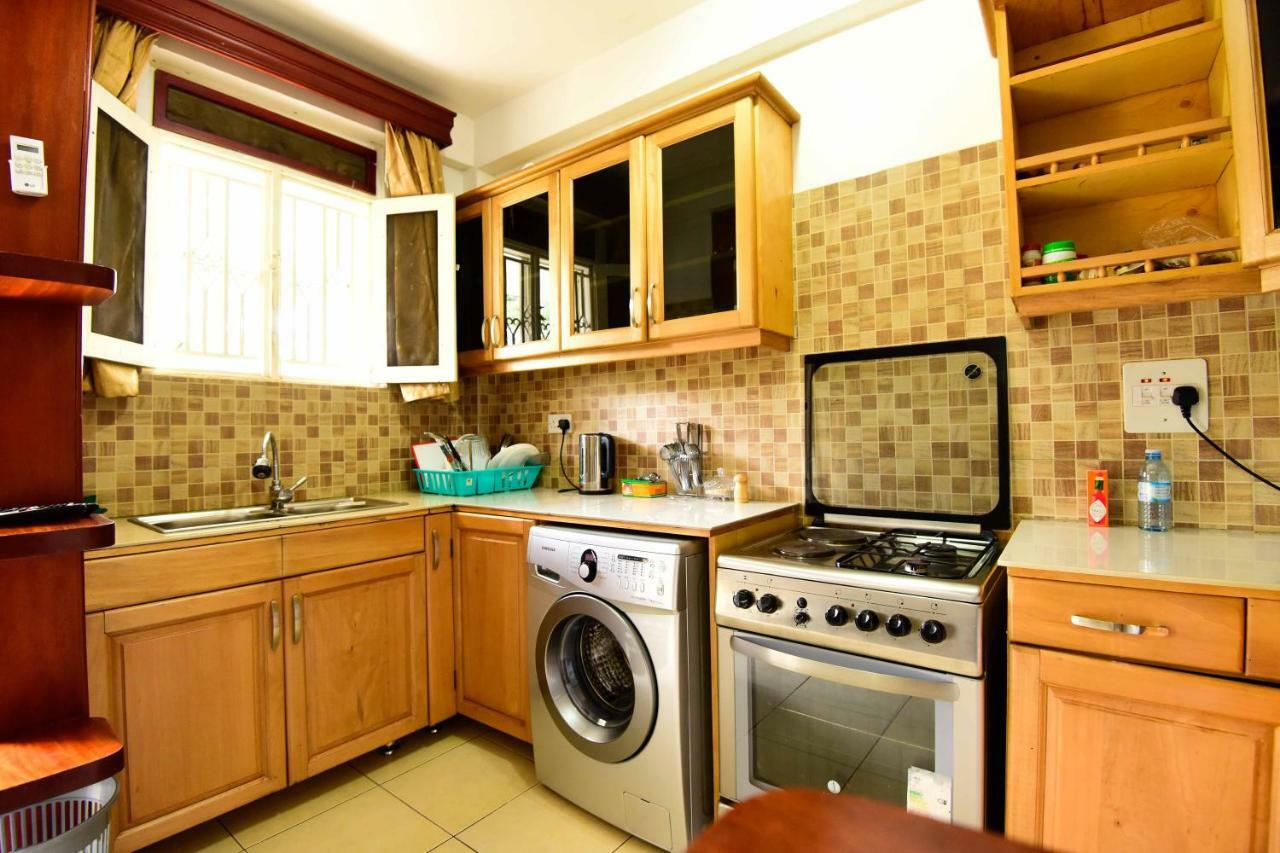 Crane Serviced Apartments Entebbe Exterior photo