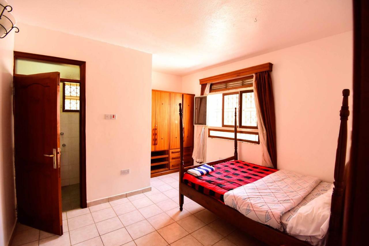 Crane Serviced Apartments Entebbe Exterior photo
